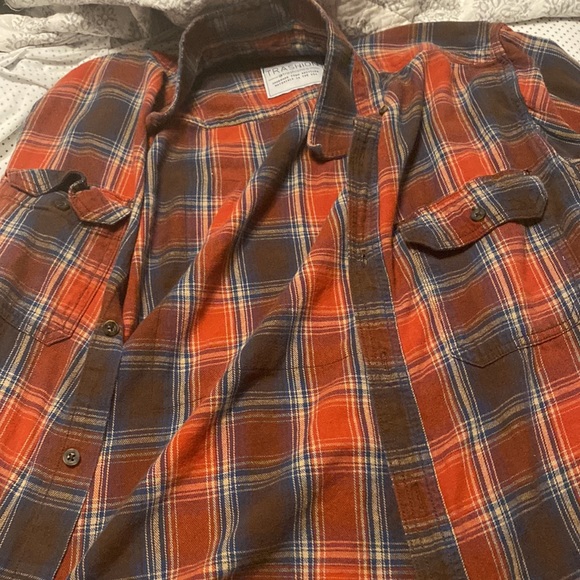 Super cute!! just didn’t like how it looked on me. It would look great on you! - Picture 2 of 3